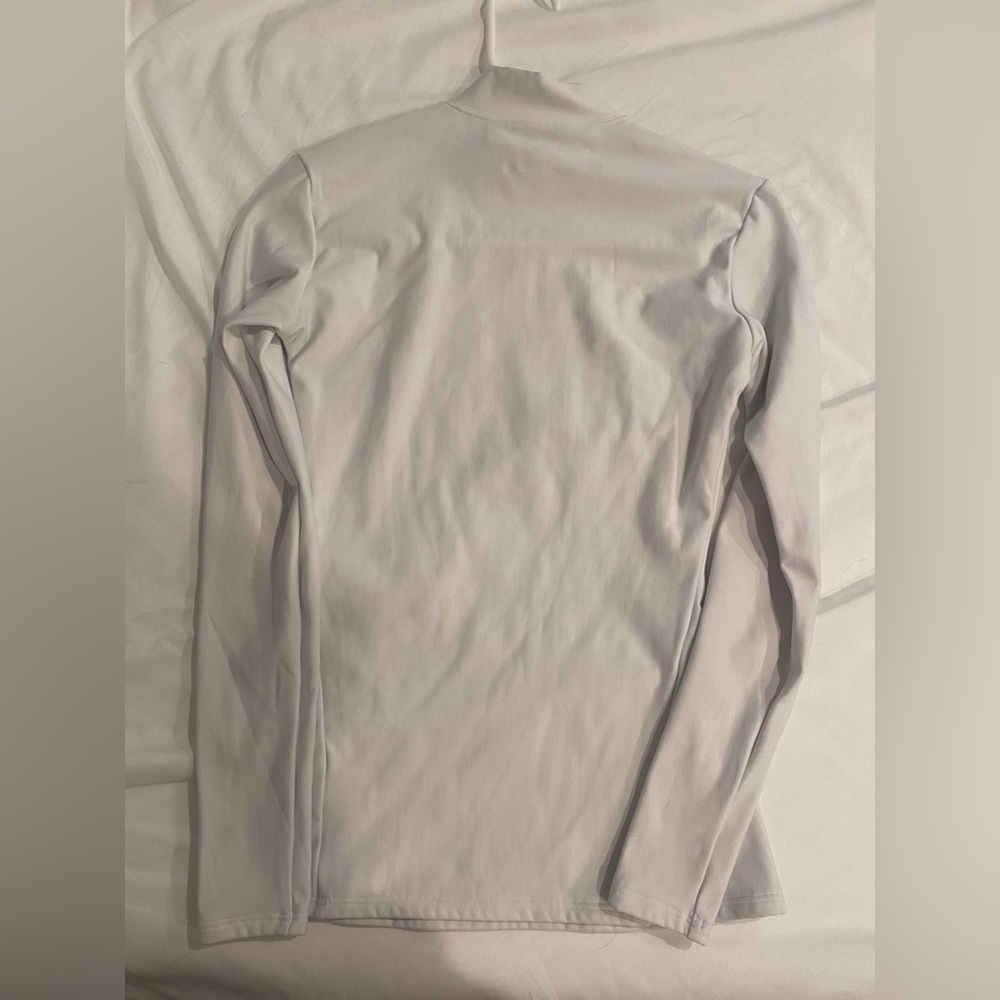 Underarmour Compression Shirt - Picture 2 of 2